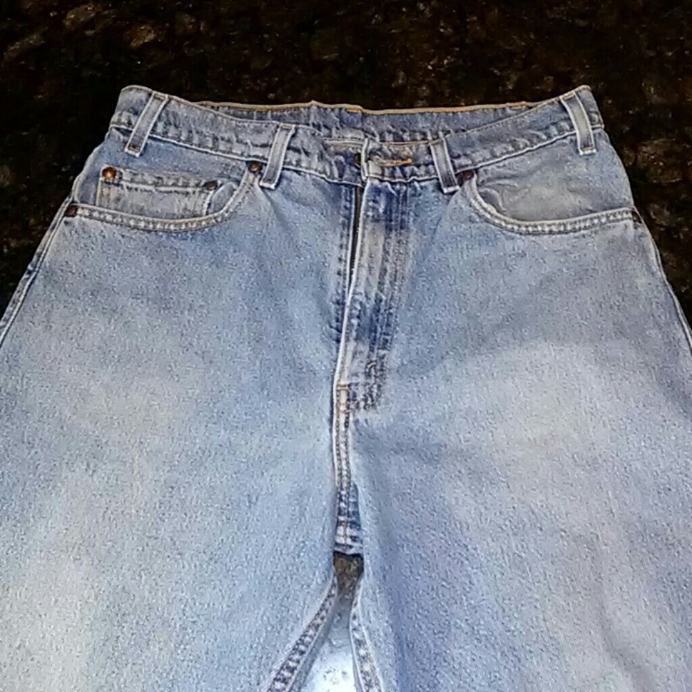 Levis